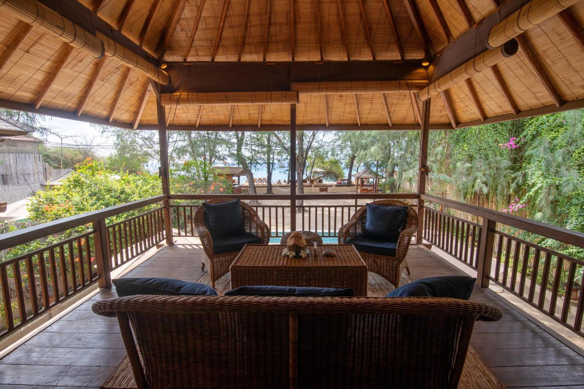 The Gili Beach Resort Gili Trawangan Exterior foto